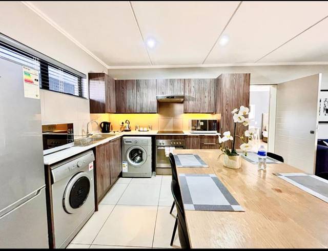 2 BEDROOM PROPERTY TO RENT IN MORNINGSIDE